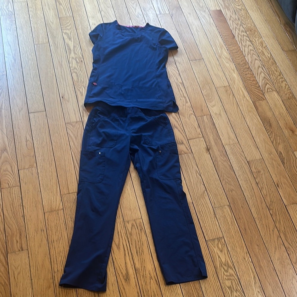 All heart navy scrub set